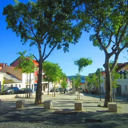 Largo Da Paz 24 Lisbon